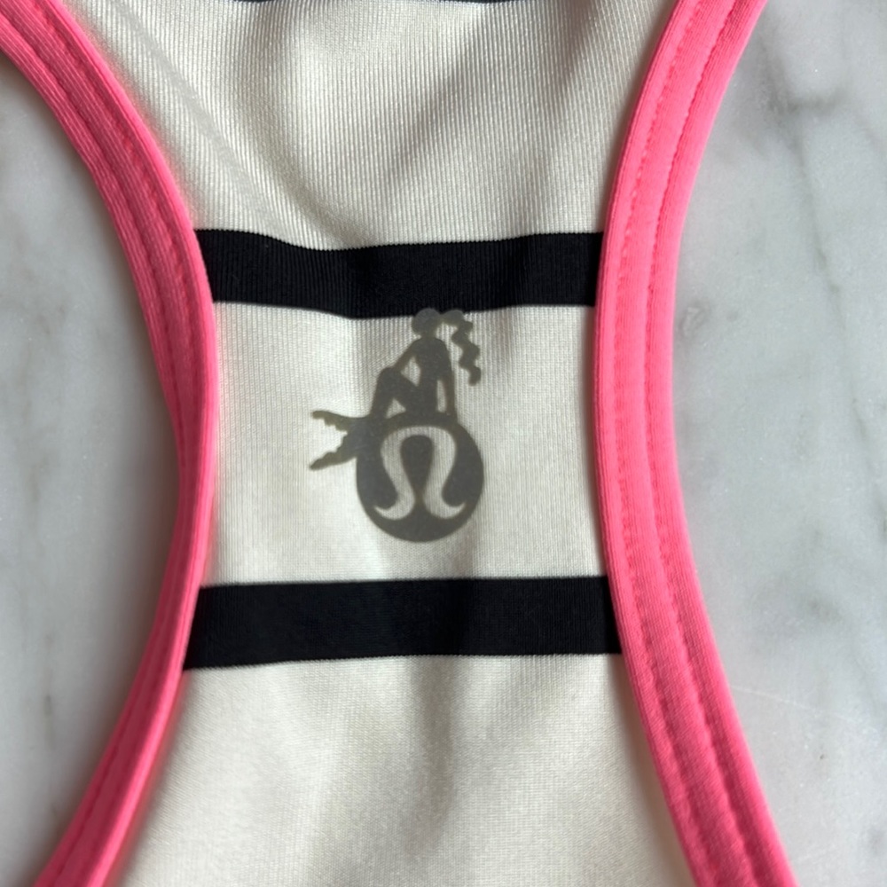 Lululemon seawheeze cool racerback size 2 stripe